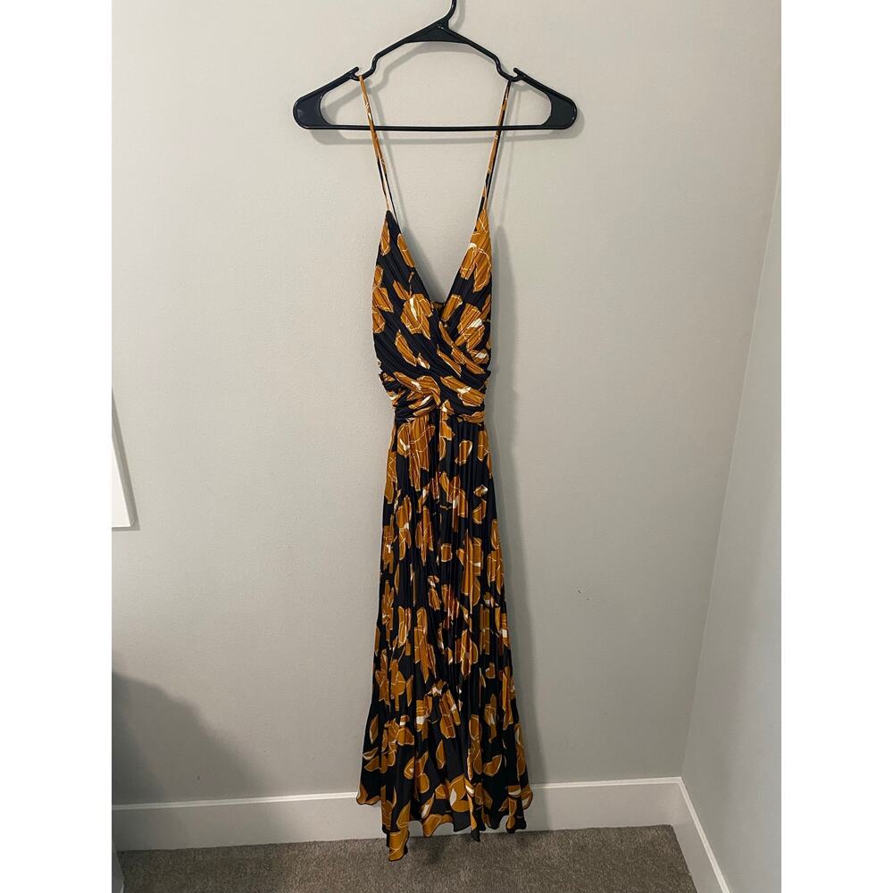 NWT Jonathan Simkhai Pleated Floral Midi Dress Black Gold Size 8 - Picture 2 of 4